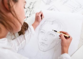 نادي السيارات يشجع على اكتشاف وتنمية مواهب الأعضاء الفنية