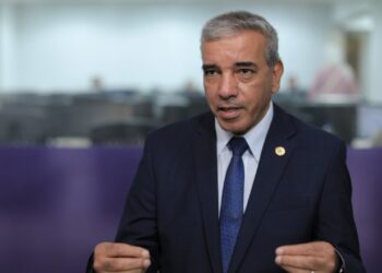 الدكتور عباس شراقي